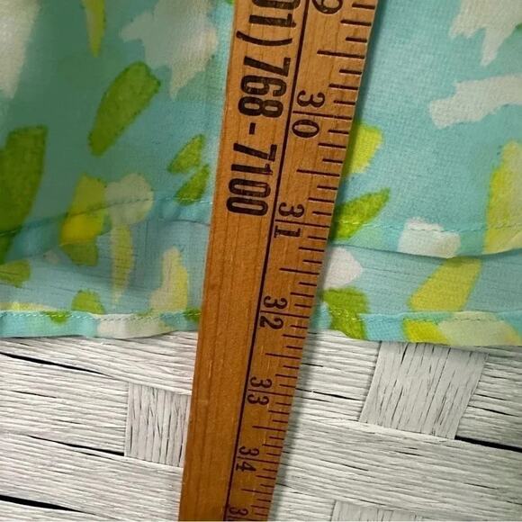 Lane Bryant sheer sleeveless blouse, colorful, business casual top plus size - Picture 7 of 9